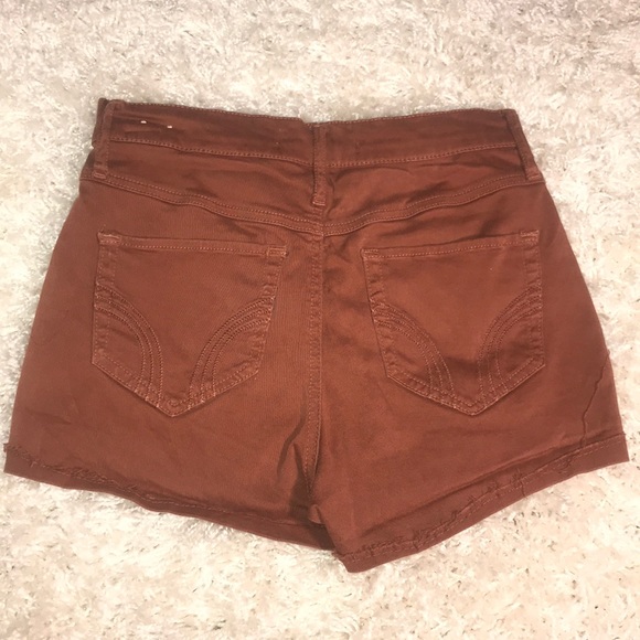 cute hollister maroon brick red shorts - Picture 3 of 5